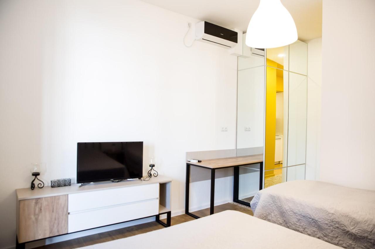гостиница Meidan Suites Тбилиси Экстерьер фото