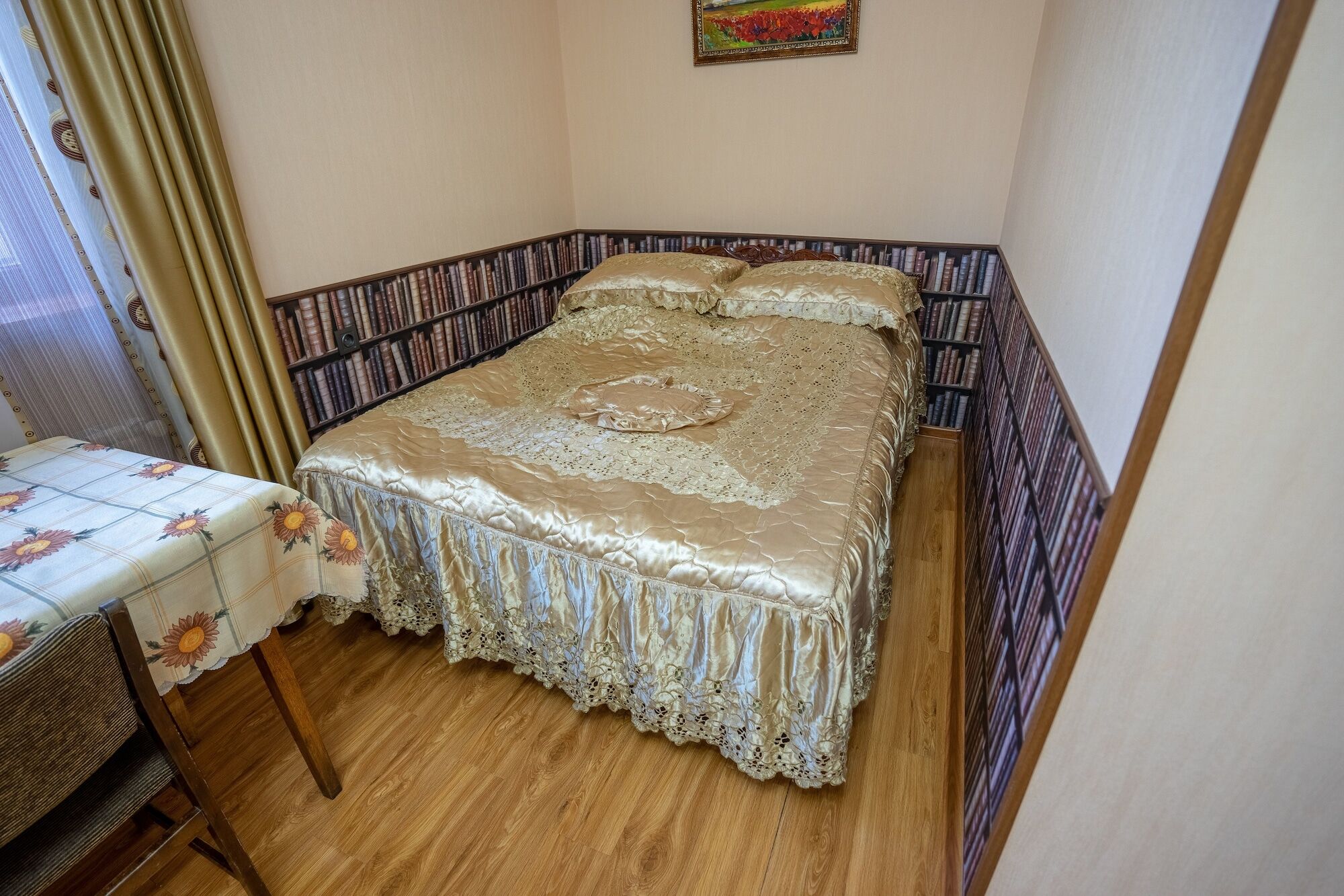 гостиница Meidan Suites Тбилиси Экстерьер фото